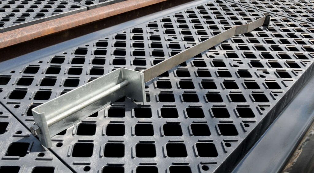 Side Pan Rail Clips, part #7230